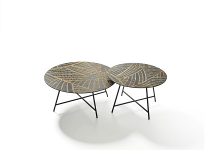 Luxurious coffee table set in Italian design and contemporary style